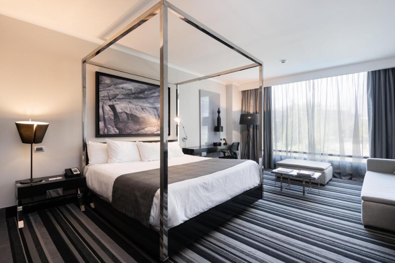 Wyndham Pettra 5* Santiago
