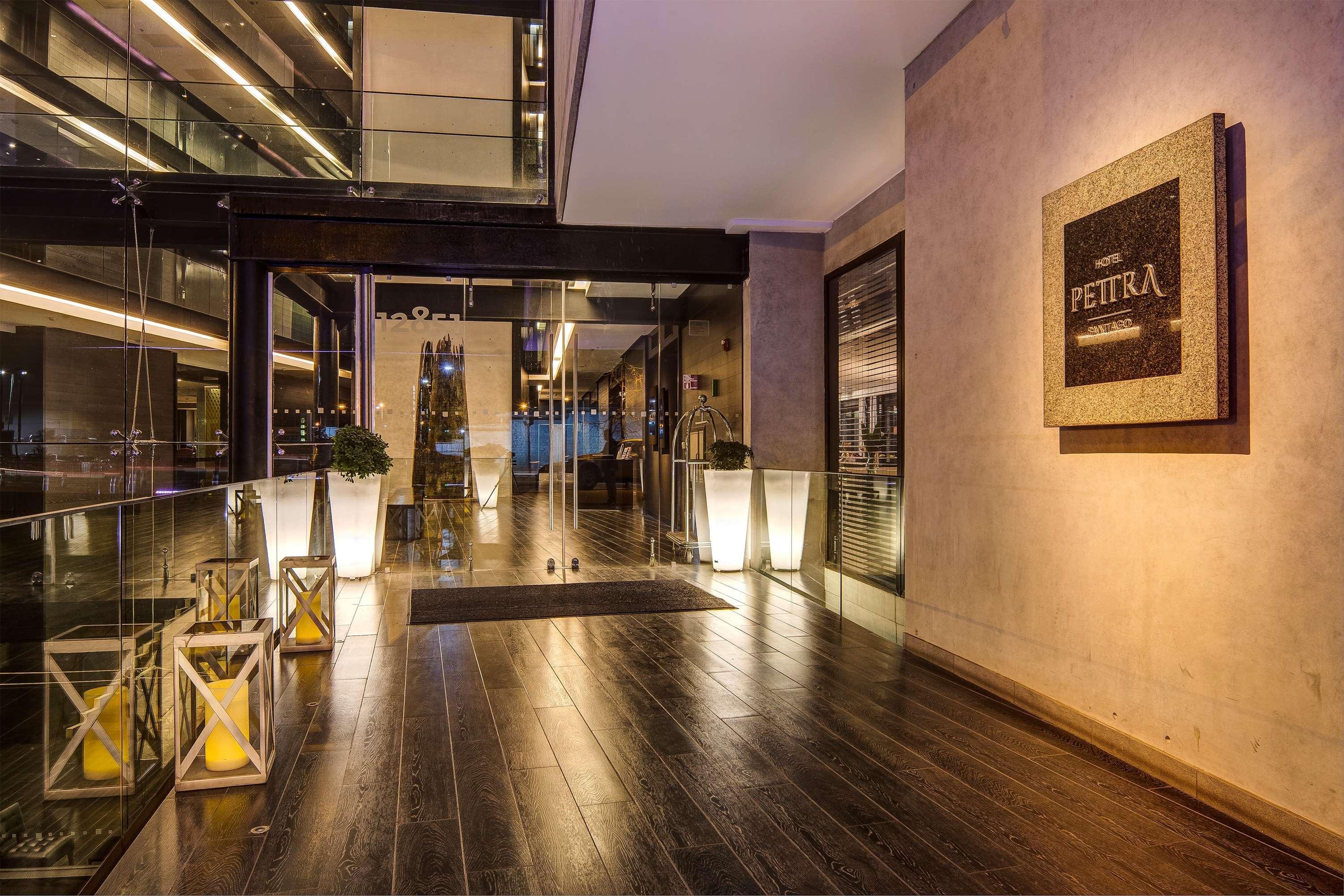 Wyndham Pettra Santiago