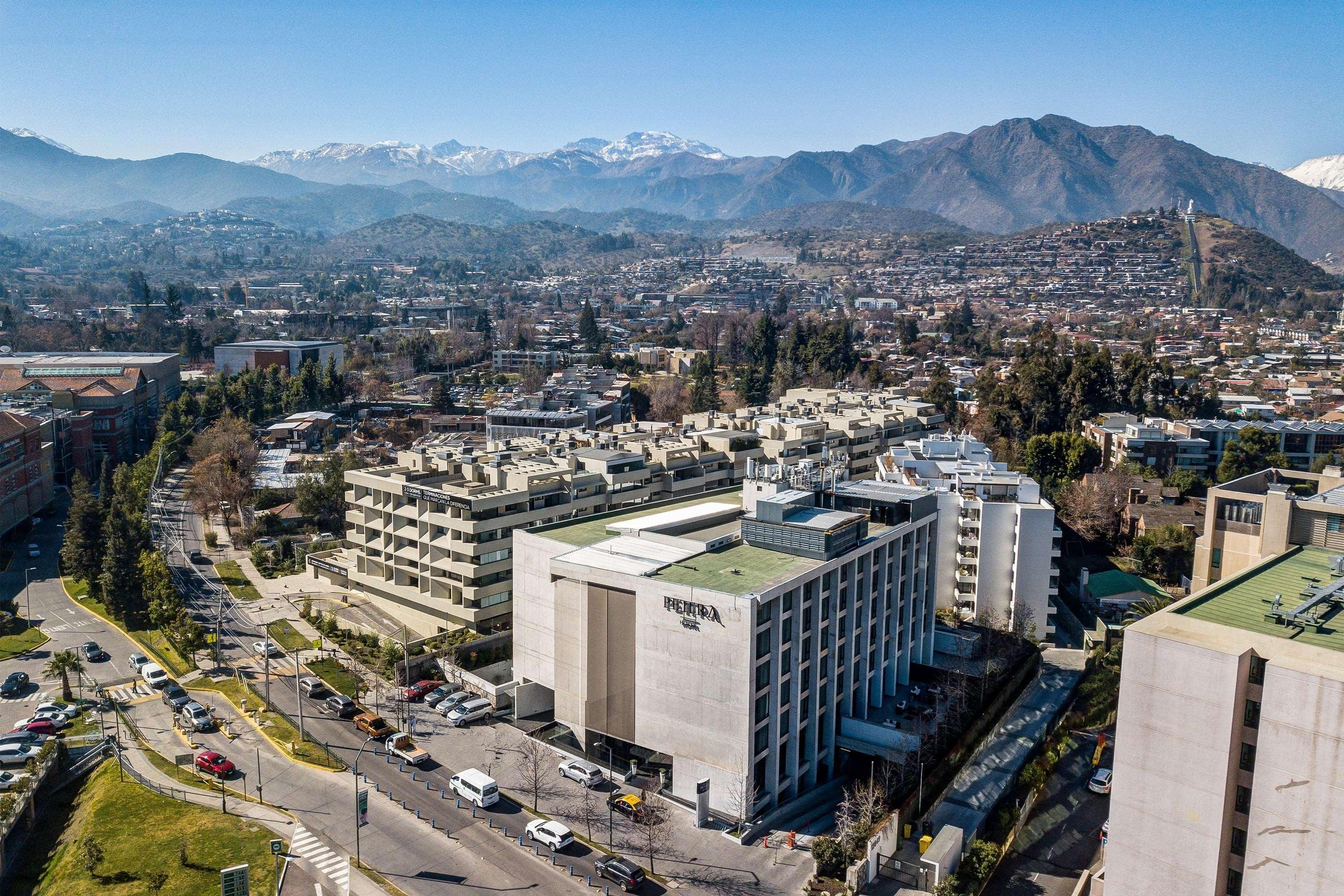 Hotel Wyndham Pettra Santiago